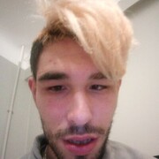  ,  viktors, 26