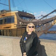  ,   Ledi Di, 53 ,     , c 