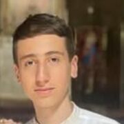  ,  Alen, 18