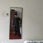  ,  Daniel, 19