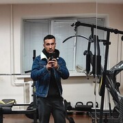 ,   Jon Snow, 29 ,   ,   