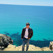  ,  Edik, 22