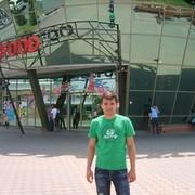  ,   Timur, 34 ,   