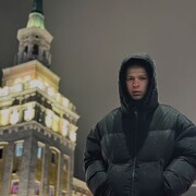  ,  Izi, 22