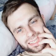  ,   Maxim, 28 ,   ,   