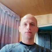  ,   Ruslan, 49 ,   ,   , c 