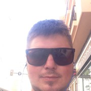  Malaga,  Dima, 32