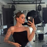  ,   , 24 ,   ,   