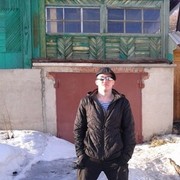  ,   Stas, 32 ,   