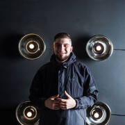  ,  Artur, 28
