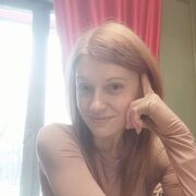  ,  Marina, 39