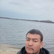  ,   Jurabek, 35 ,   ,   , c , 