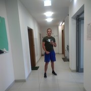  -,   Petro, 28 ,   ,   , c 