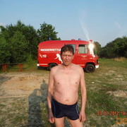  ,   Oleg, 58 ,   