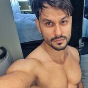  ,   Krish, 31 ,   ,   