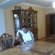  ,   Rufik, 46 ,  
