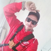  ,   Denis, 32 ,   ,   , c 