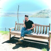  ,   Leo, 33 ,   ,   