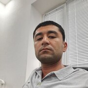  ,  Bek, 32