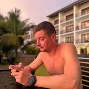  ,  Denis, 31