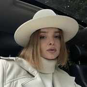  , 