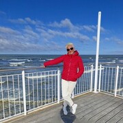  ,   Helena, 54 ,   ,   