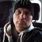  ,  Yuriy, 40
