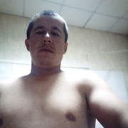  ,   Jamwid, 37 ,  