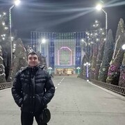  ,   Ulugbek, 43 ,   c 