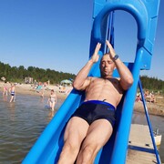  ,   Danila, 40 ,  