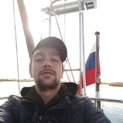 ,   Nikolay, 27 ,   