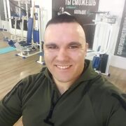  ,  Andrei, 34