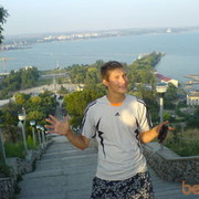  ,   Andrei 1990, 33 ,  