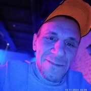  ,  Maxim, 42