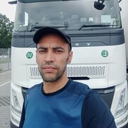  ,  Kurbon, 35