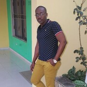  La Vega,   Herby, 25 ,   ,   