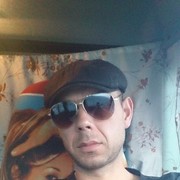  ,   Taras, 45 ,  