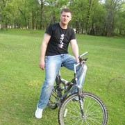  ,  Macho, 43