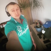  ,   Oleg, 41 ,   