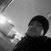  ,   Stanislav, 33 ,   c 
