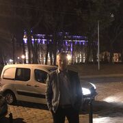  ,  Yevhen, 39