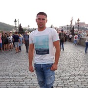  ,  Andrei, 33