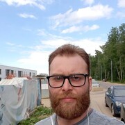  ,   Mikhail, 32 ,   ,   , c 