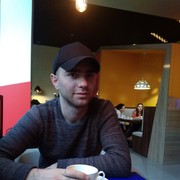  ,  Bacho, 33