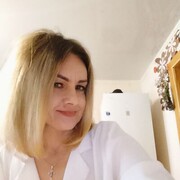  ,  Yulia, 52