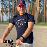  ,   Leo, 49 ,   ,   , c 