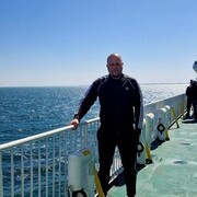  ,  Alex, 38