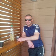  ,   Denis, 38 ,   ,   