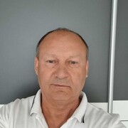  ,   Petr, 52 ,     , c 