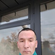  ,  Erlan, 33